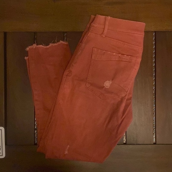 Express Red Distressed Stretch Mid Rise Legging - Picture 4 of 5